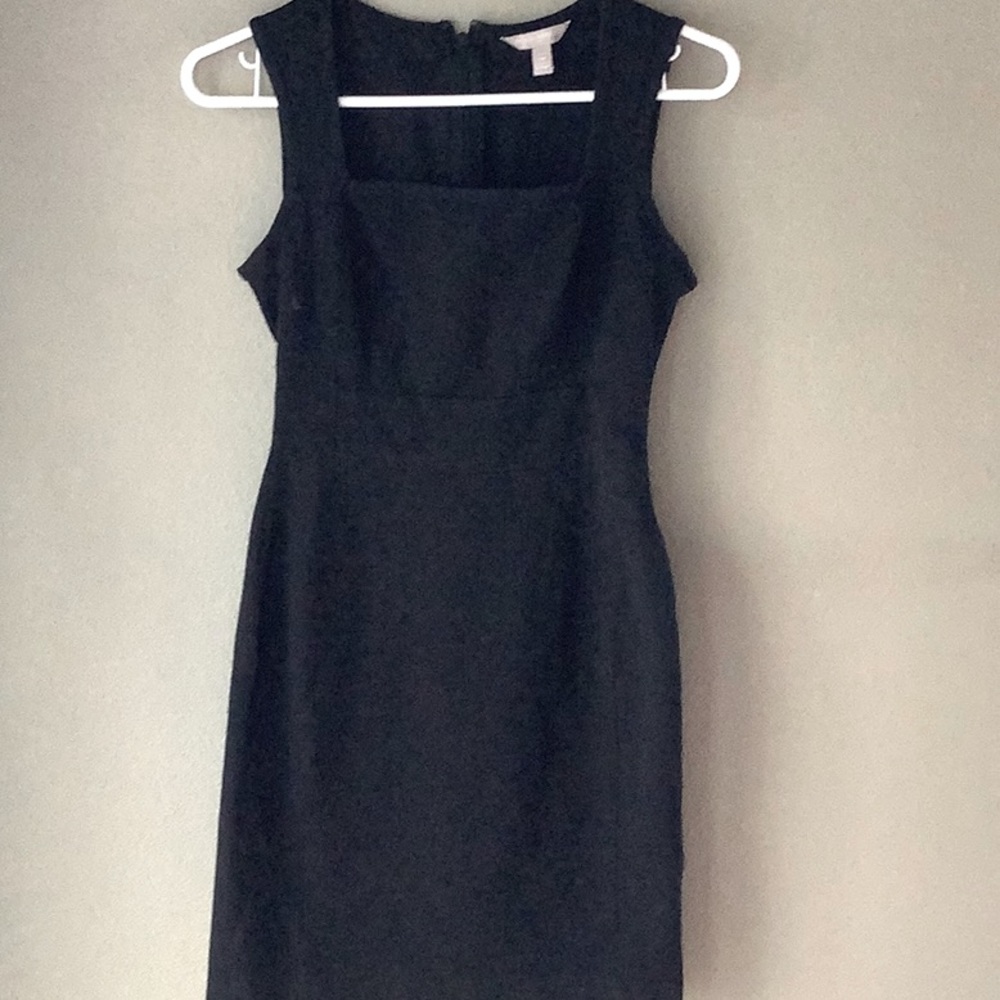 LITTLE BLACK DRESS - CLASSY, SIMPLE DESIGN